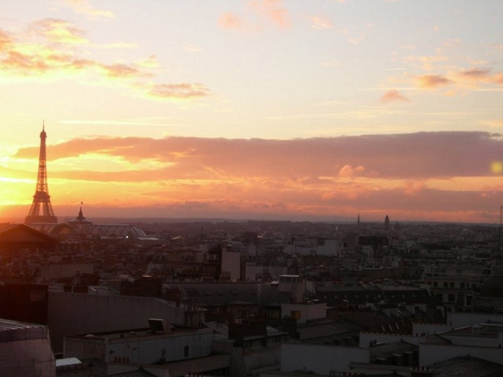 Tramonto Parigino