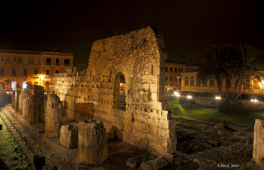 Tempio di Apollo veduta alta (ortigia SR)