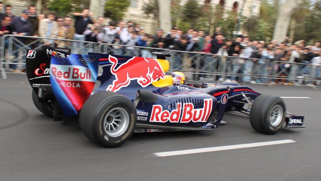 Red Bull F1 Napoli 01