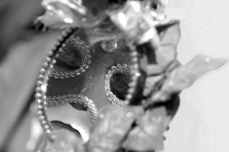 Refle(x)tion of a shadow