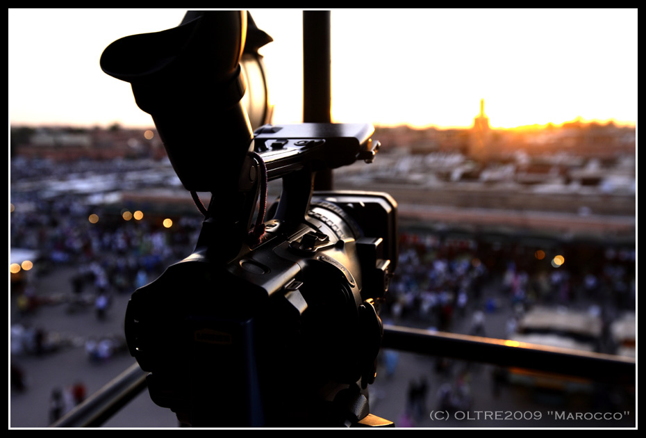 Tramonto su piazza Jema�a al-Fnaa a Marrakech