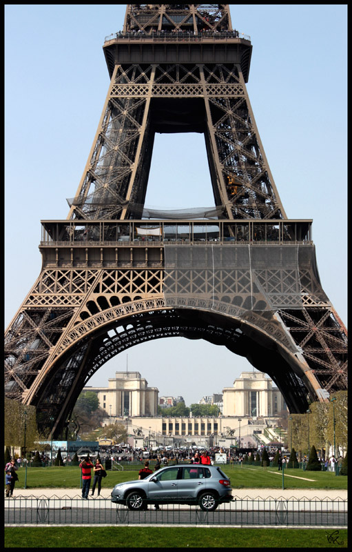 Tour Eiffel Car