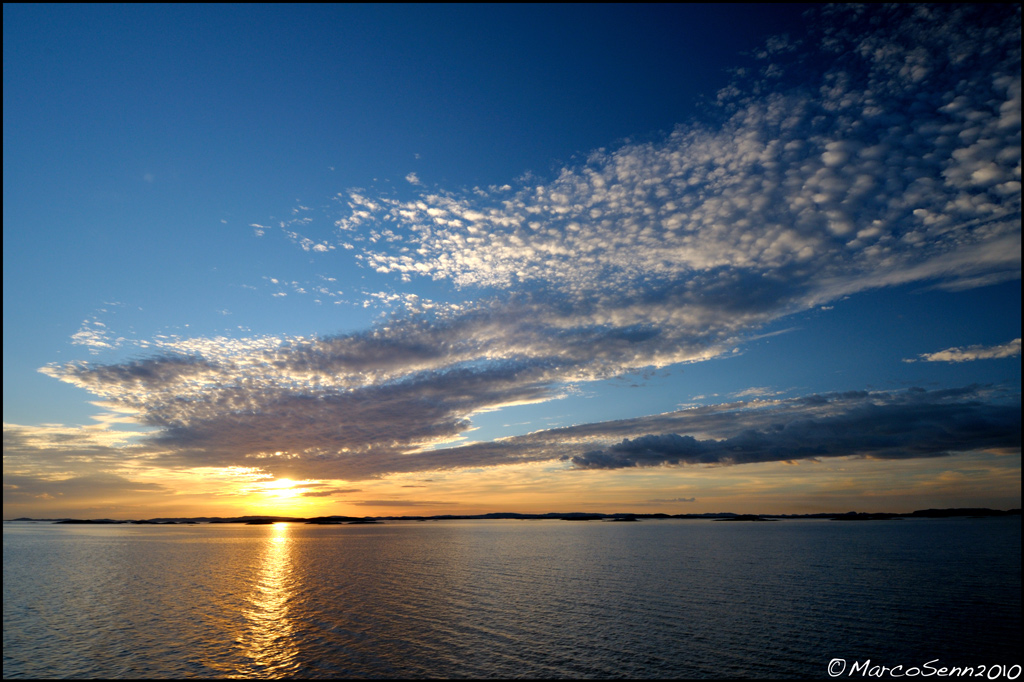 64� 39' Latitudine Nord ore 22.15