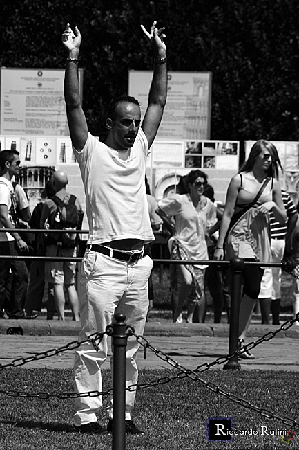 La Fantasia dei turisti a Pisa #2