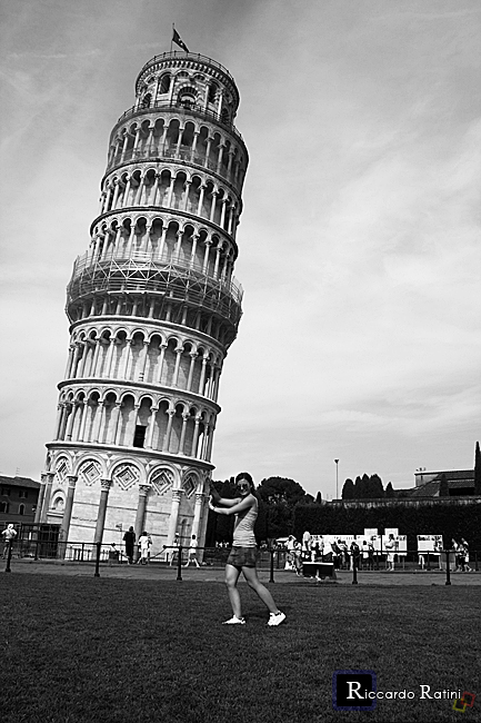 La Fantasia dei turisti a Pisa #0