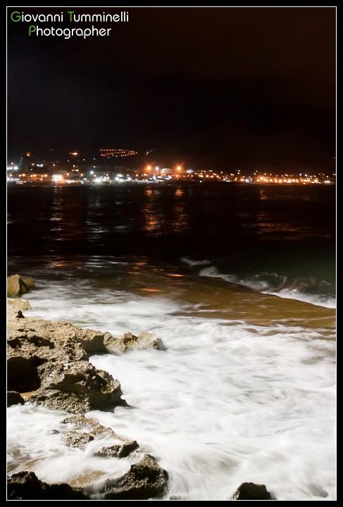 Slow motion in city sea