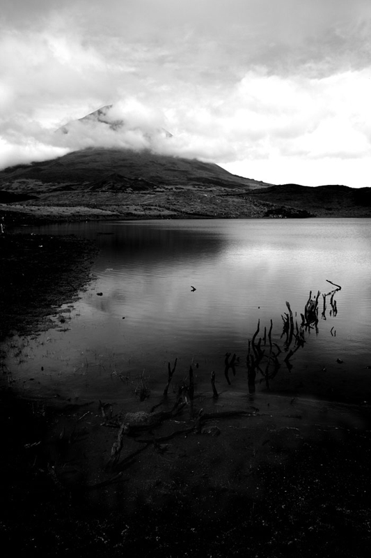 AZZORRE - Viaggio ai limiti della fantasia (1)