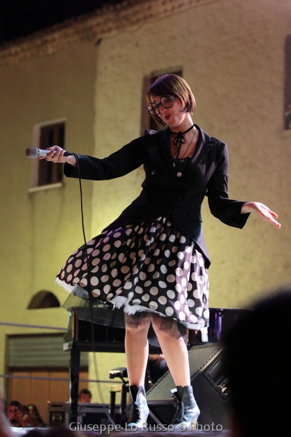 Arisa Poppins e Ciurma