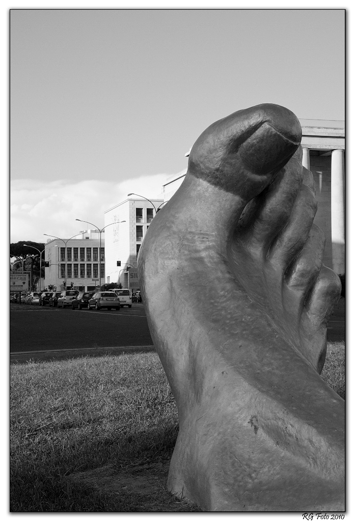 Roma - Un calcio al traffico!!!