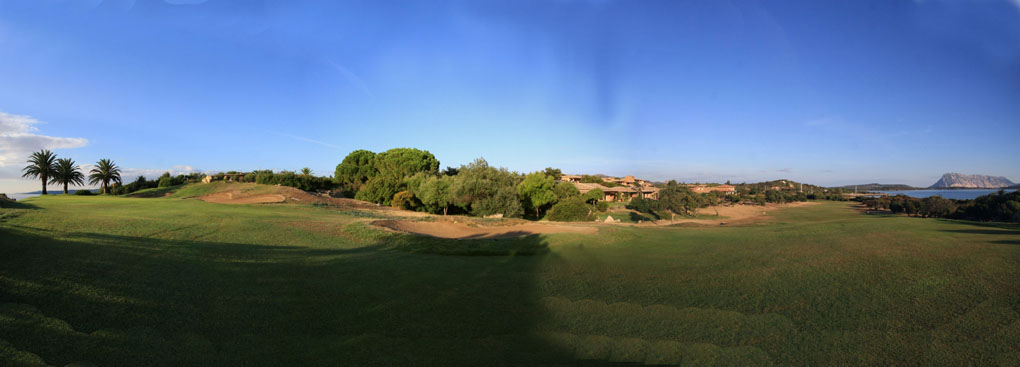 Golf Puntaldia  la buca uno al completo