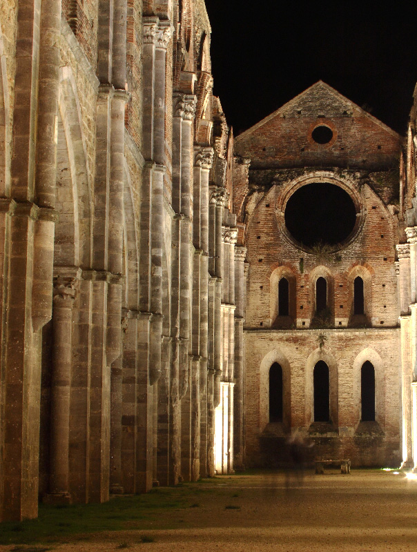 fantasmi a san.galgano