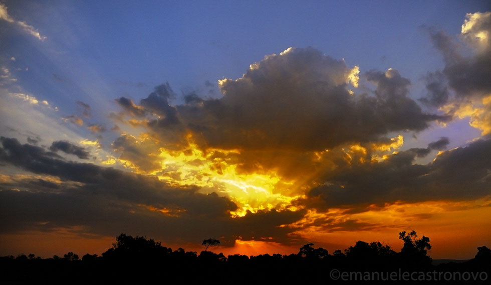 Tramonto nel Masai Mara