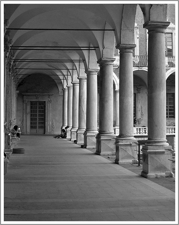 Chiostro della mia universit�.