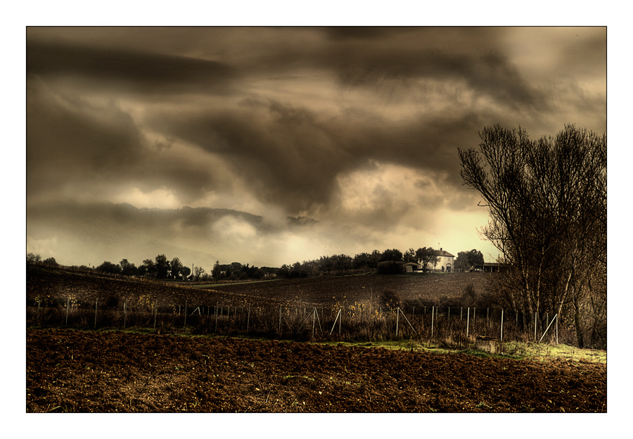 Visione pittorica di uno scorcio d'autunno