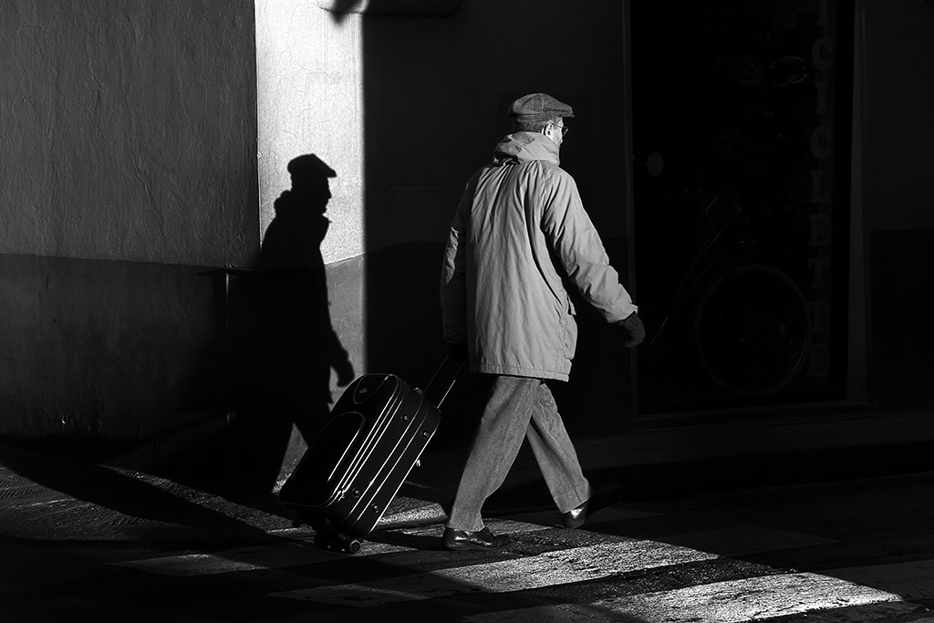 Ti porto il bagaglio?