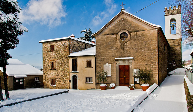 Chiesa e neve