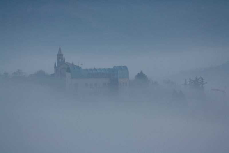 Paese nella nebbia