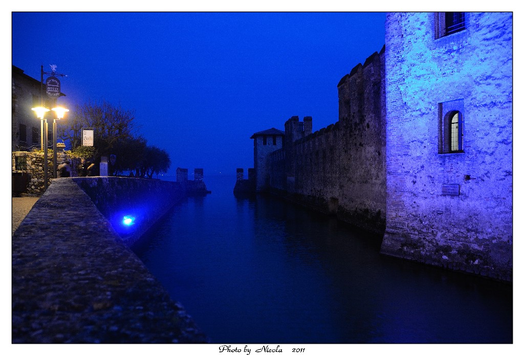 castello del Sirmione by night