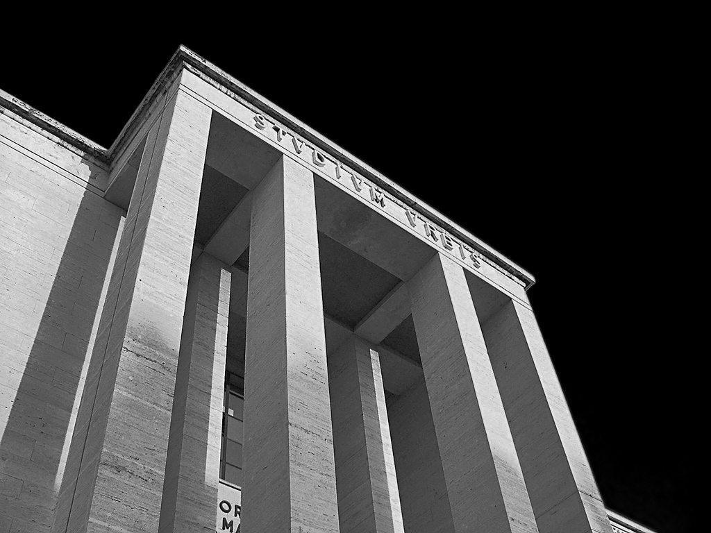 un cielo nero sopra l'universit� italiana