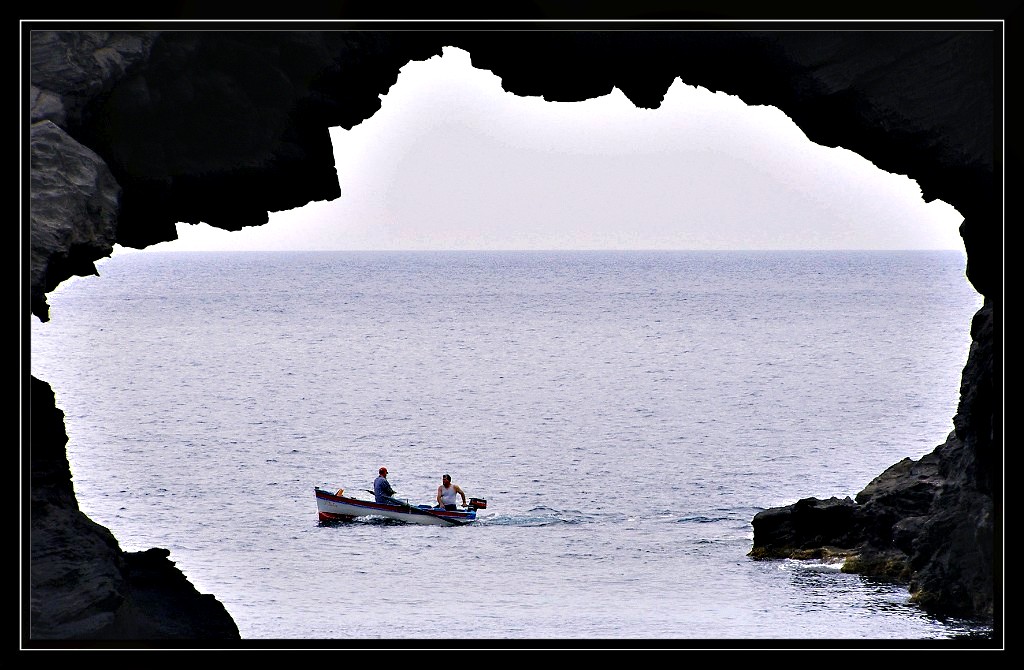 pescatori fuori dal tunnel