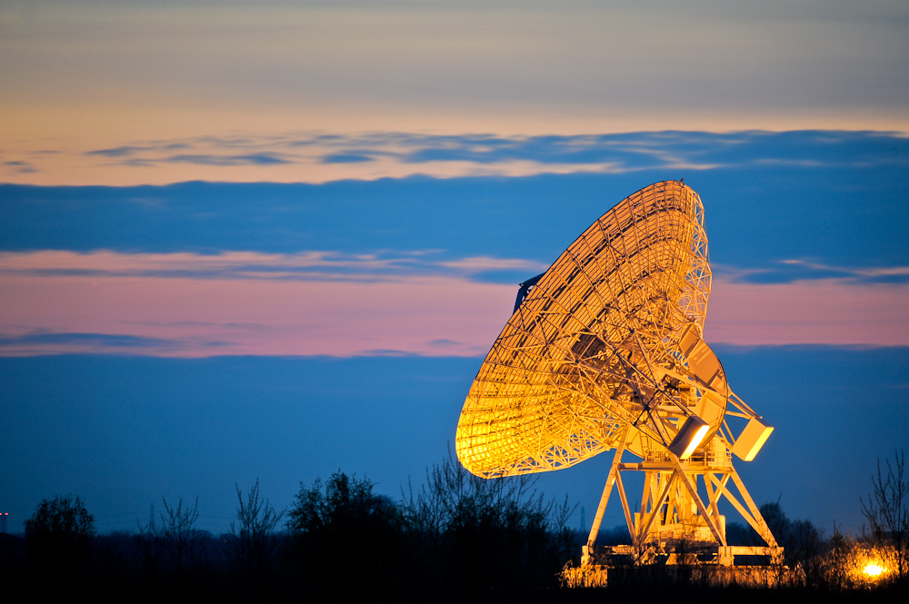 Un orecchio sull'universo