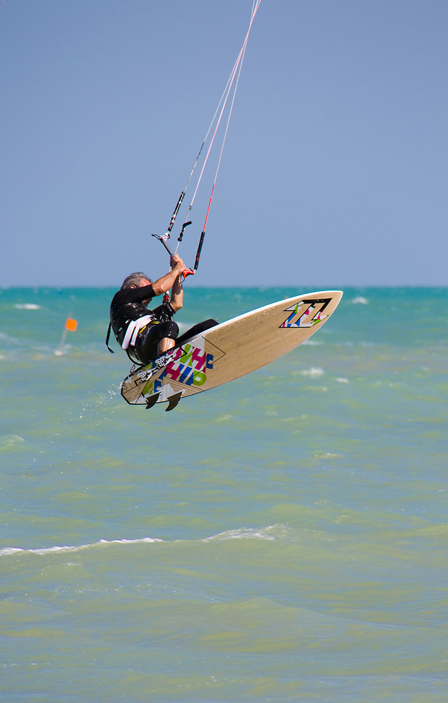 kitesurfing.