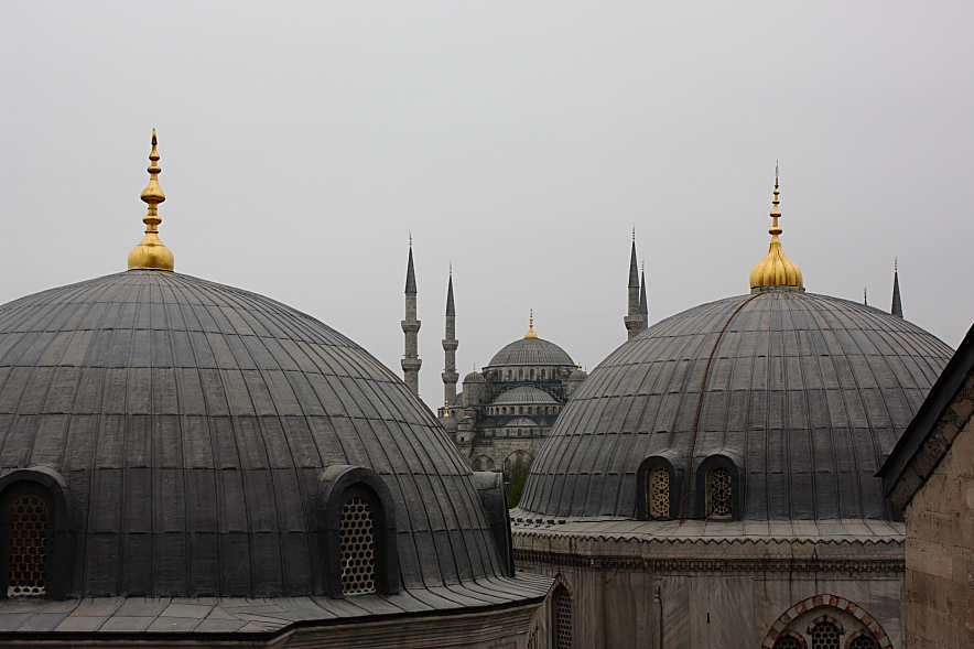 La Moschea Blu vista da Santa Sofia