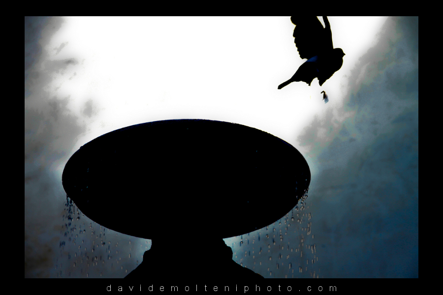 astratti volanti di elementi terreni e non