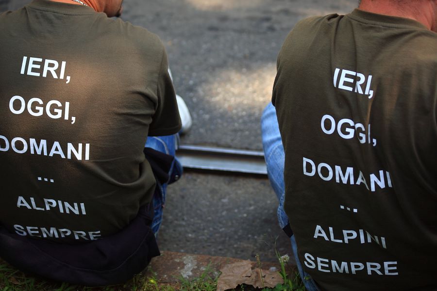 Alpini, usi e costumi.  2� parte