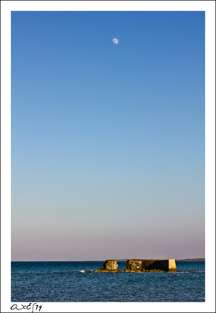 "San Cataldo-Le mura di cinta rimaste"