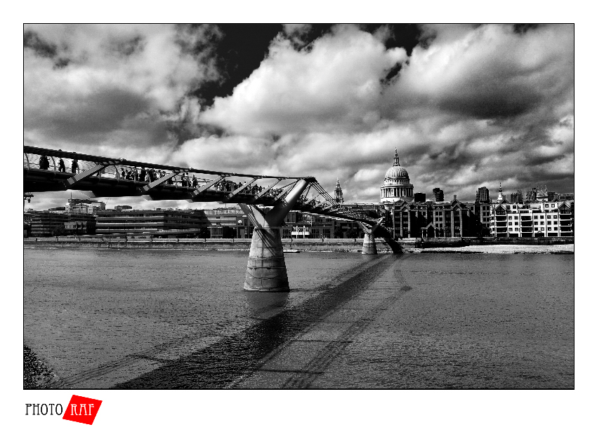 Millennium Bridge & St Paul's Cathedral