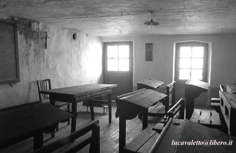 vecchia scuola di montagna