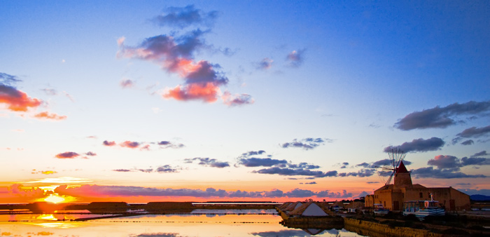 Saline e Mulino Ettore e Infersa: Panoramica al tramonto