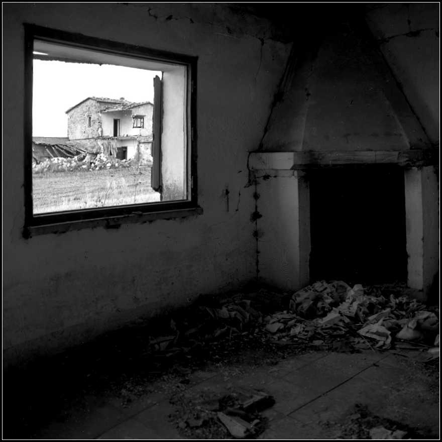 Lucania: la casa difronte