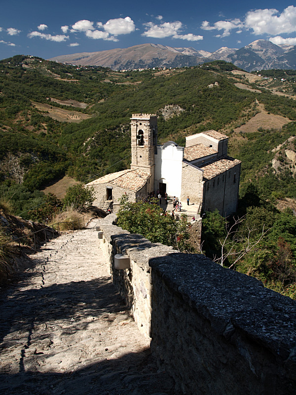 Roccascalegna (3)