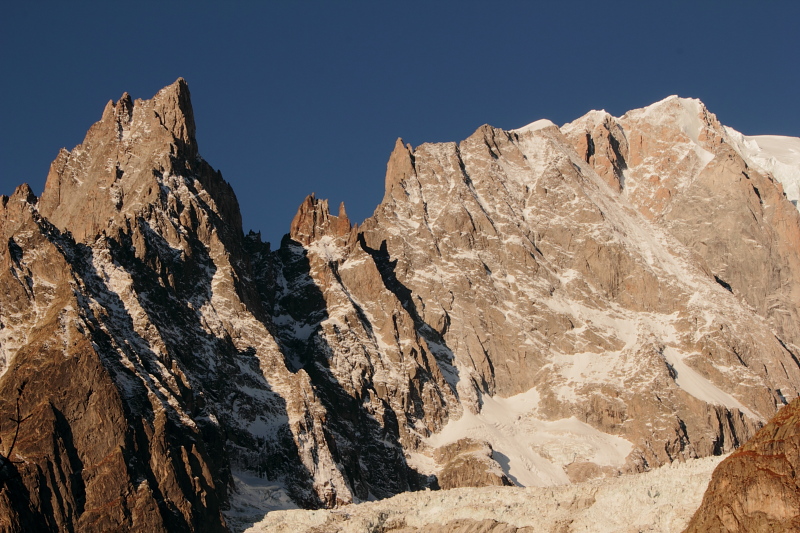 verso il ghiacciaio del Brenva...