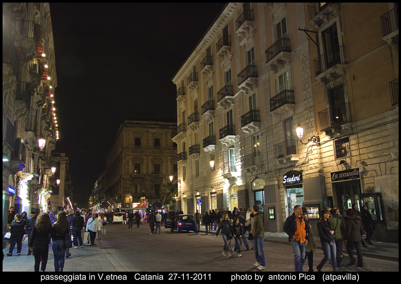 Catania,passeggiando per V.Etnea