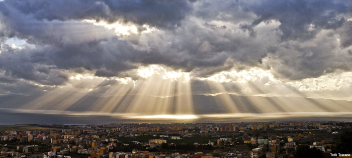 "Esplosione di raggi"