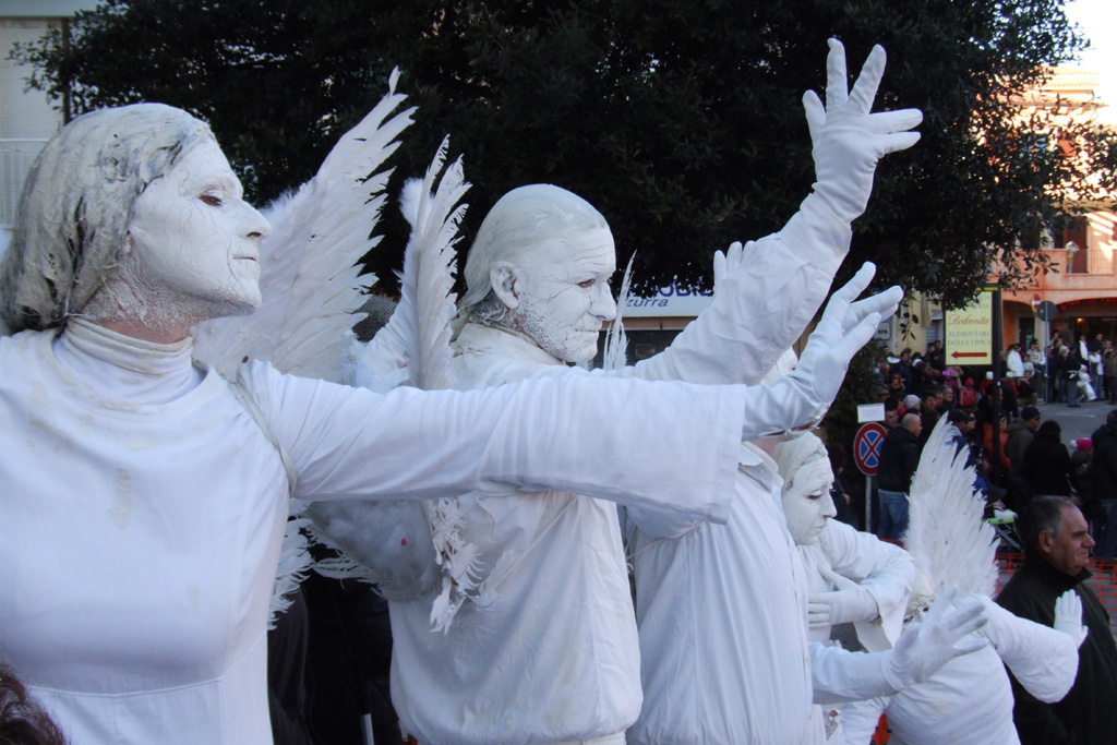 Mimi al Carnevale di Palau