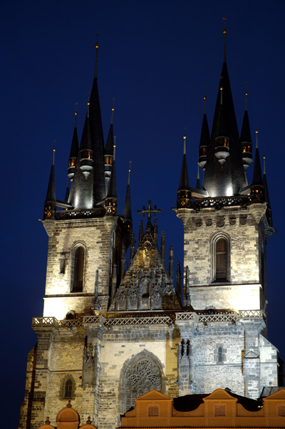 Praga by night