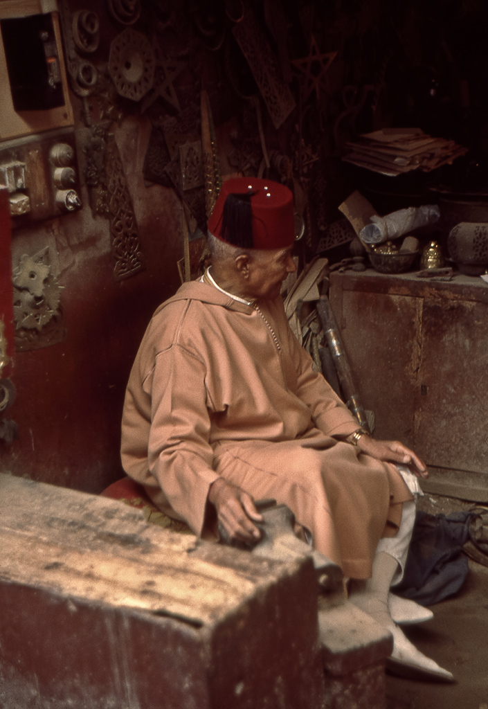 Vecchio mercante a Fes