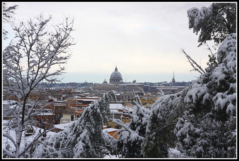 ..let in snow in Rome..