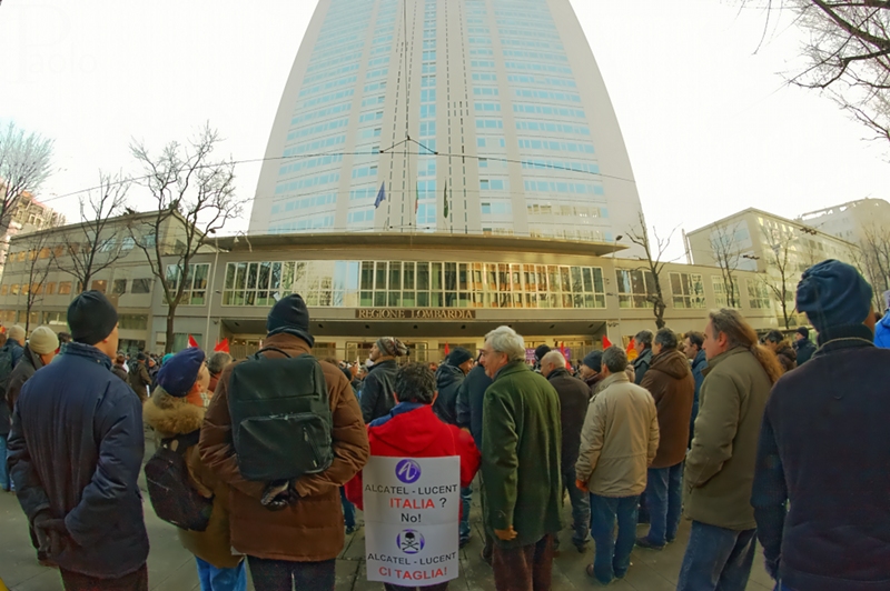 La Classe Media Va In Paradiso