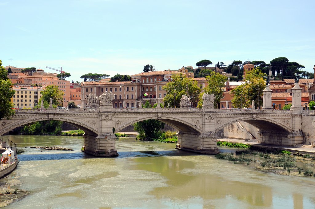 Ponte sul Tevere