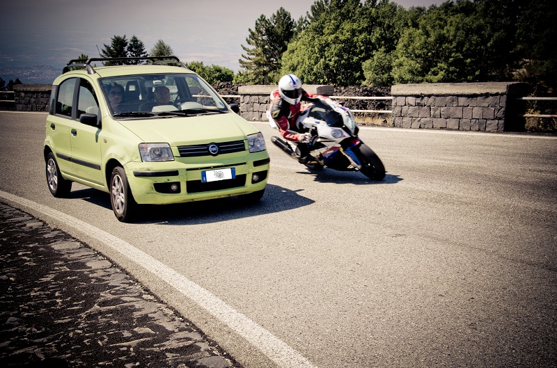 chi va piano................