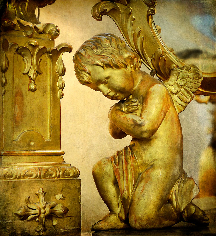 Angelino.