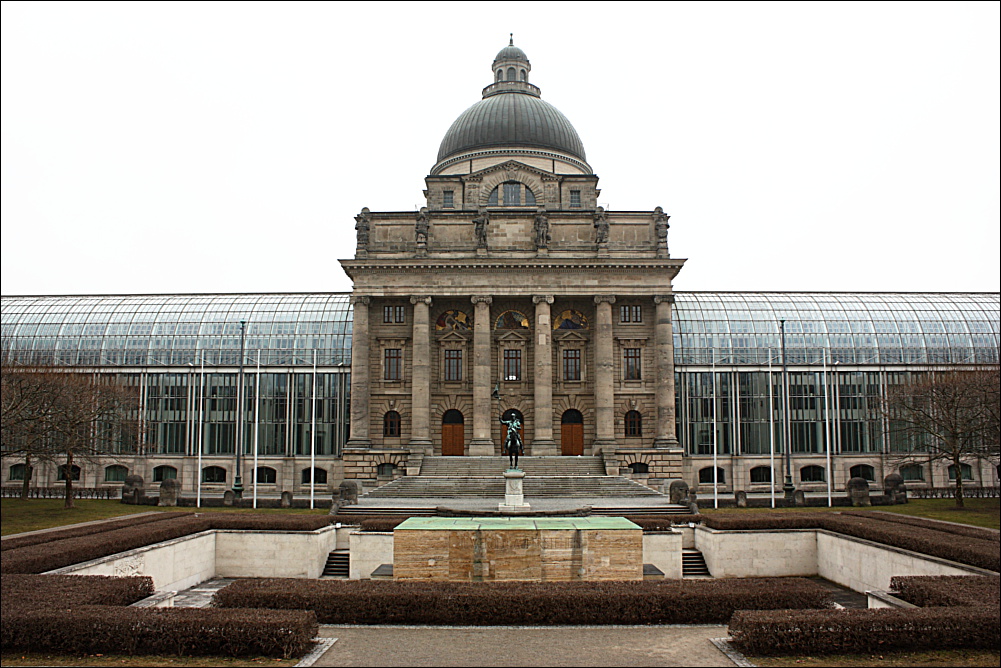 Bayerische Staatskanzlei - Monaco