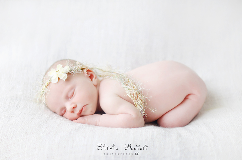 Elisa , 10 giorni di vita