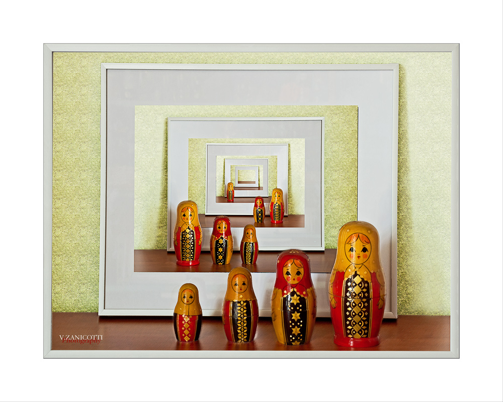 Dentro ad una Cornice