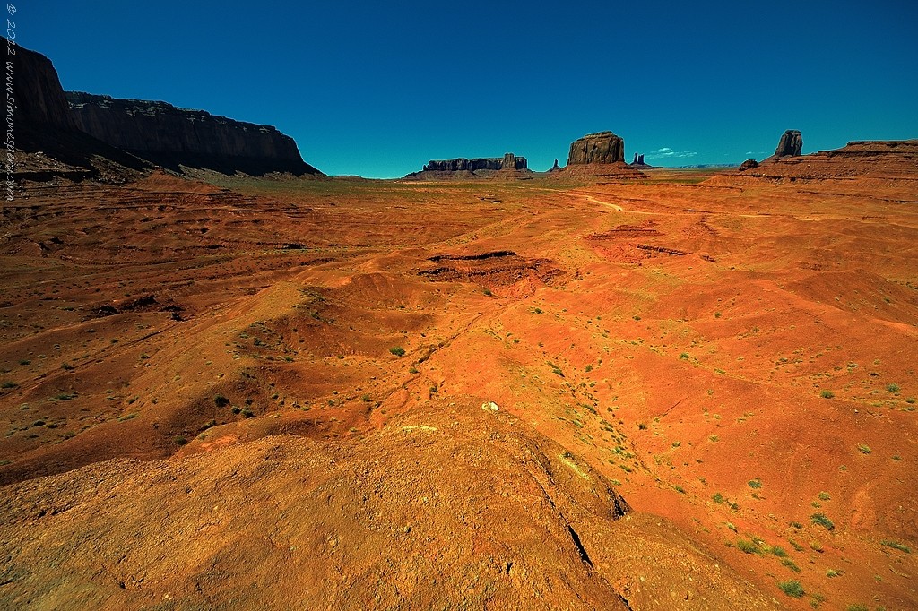 Monument Valley...Arizona...